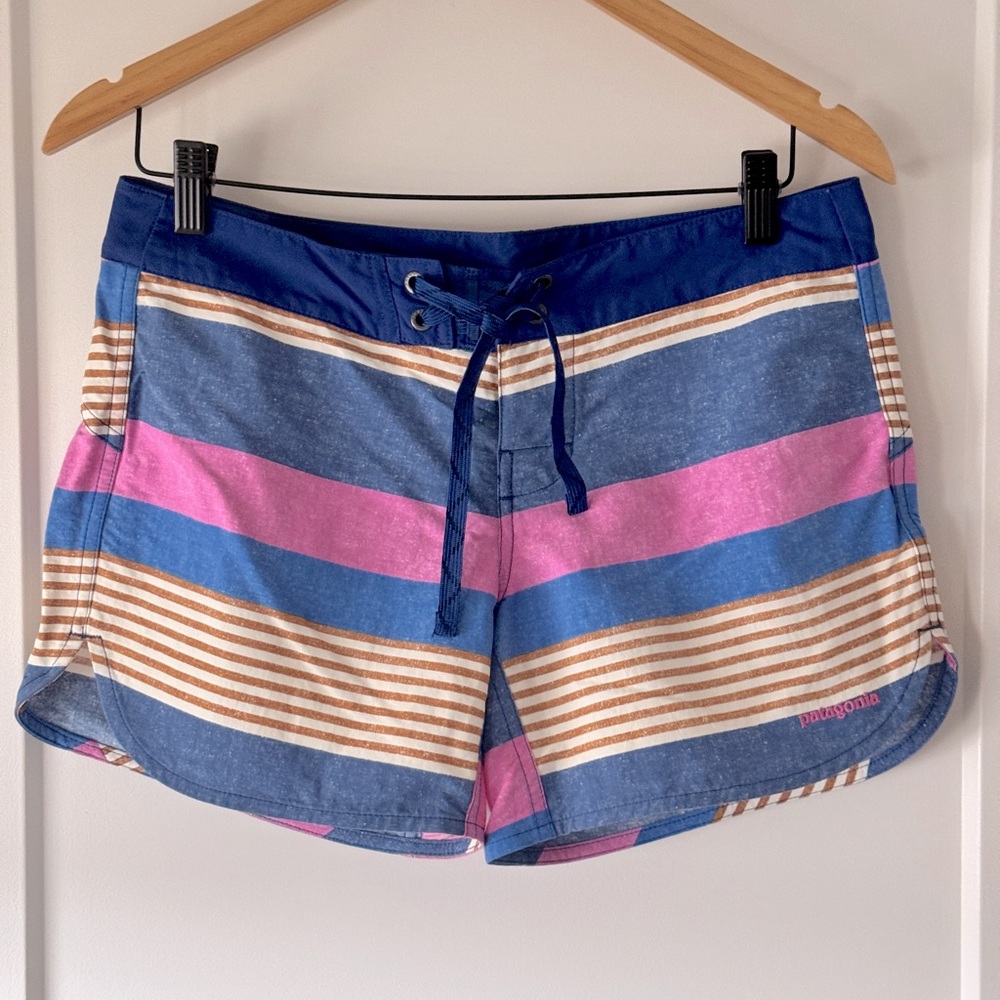 Patagonia* Wavefarer Boardshorts